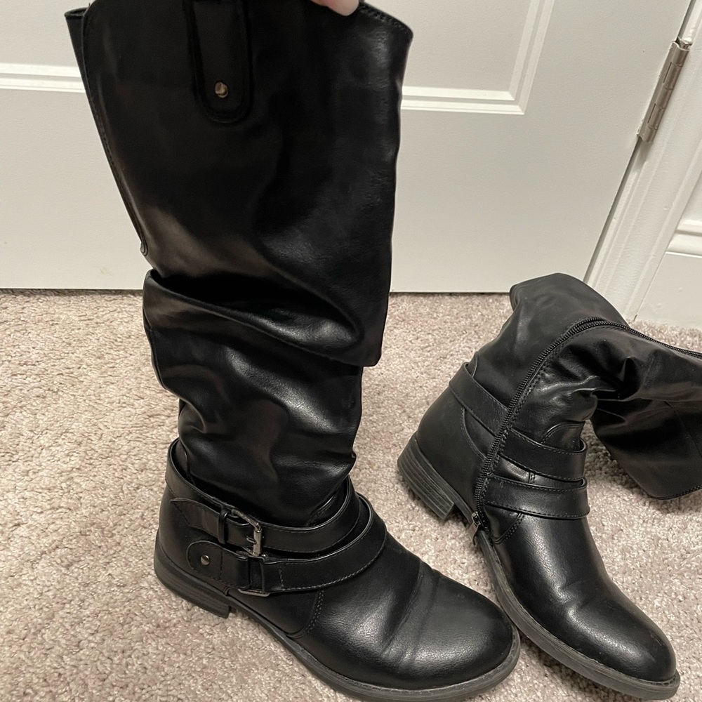 Black boots